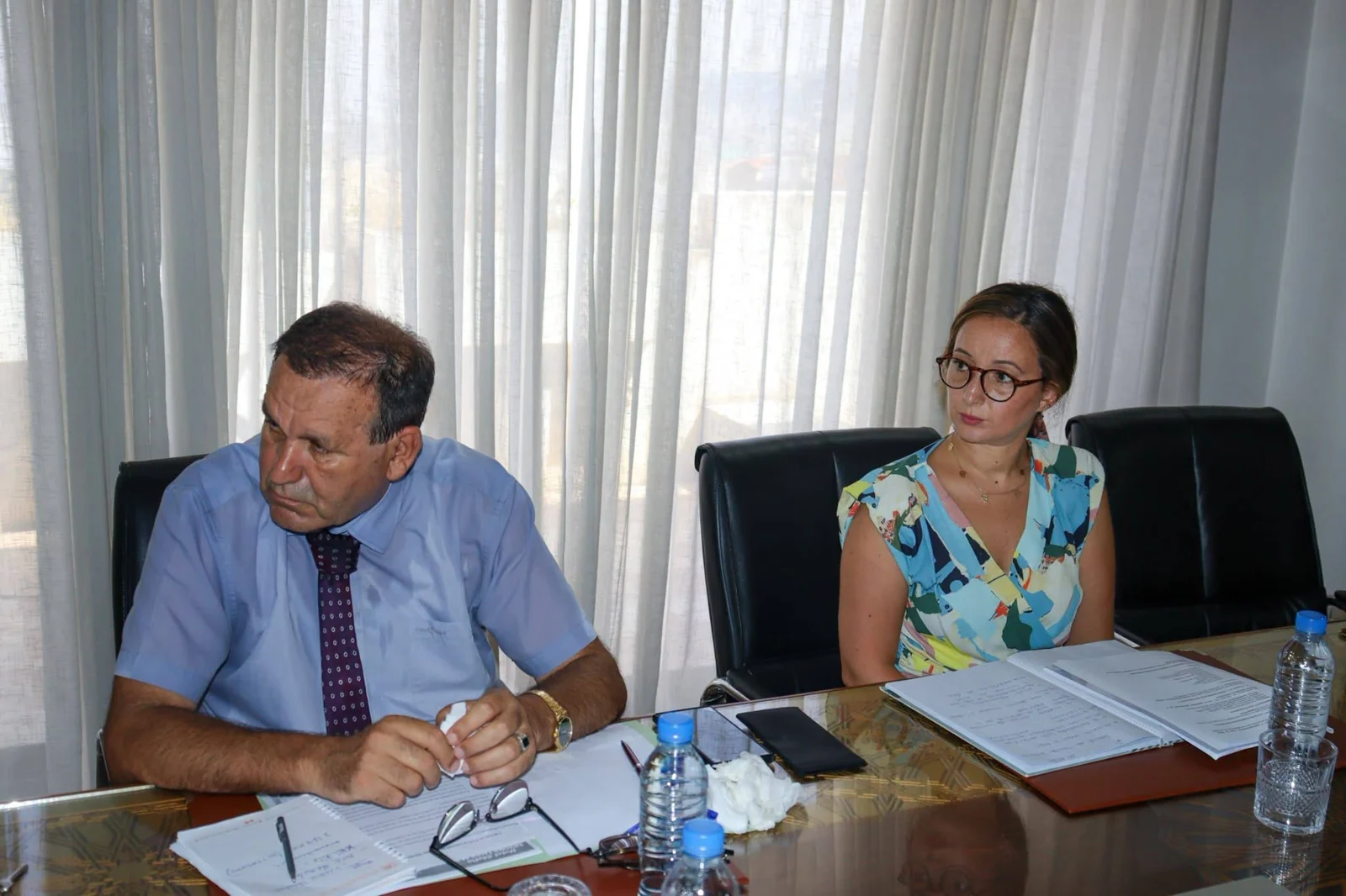 Preparación para el encuentro nacional sobre la turismo hamouni y la actualización de las estaciones terapéuticas en Biskra