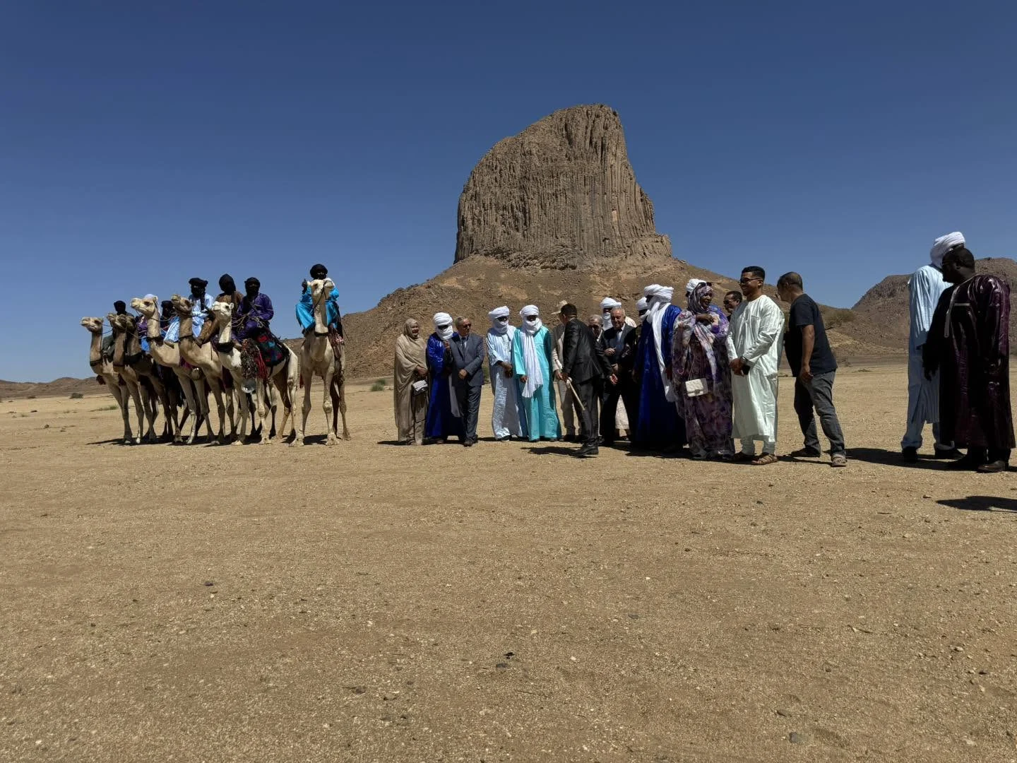 Inicio oficial del período de turismo de las regiones áridas 2024–2025 en Tamanrasset