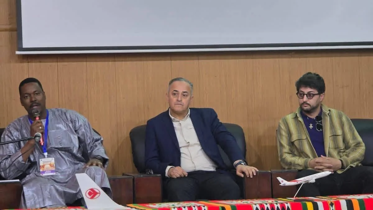 Lectures at the International Saharan Tourism Festival in the Malek Bennabi Hall