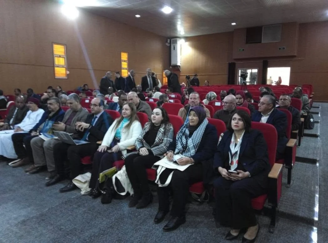 Lectures at the International Saharan Tourism Festival in the Malek Bennabi Hall