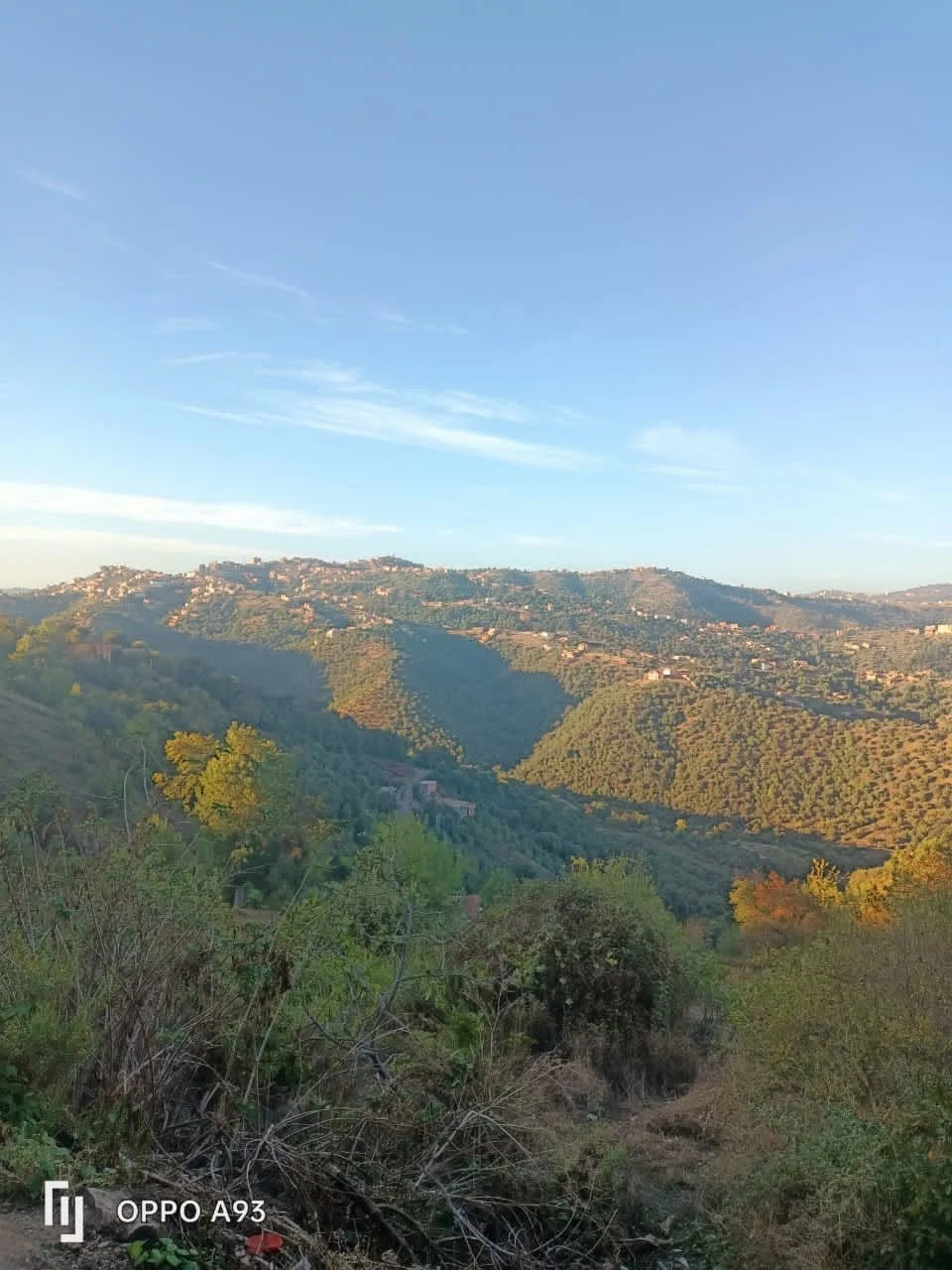 The journalists' trip to the historical village of Igil Emola