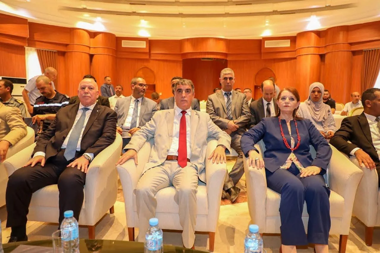 Puesta en marcha del complejo turístico de los pueblos de Adrar