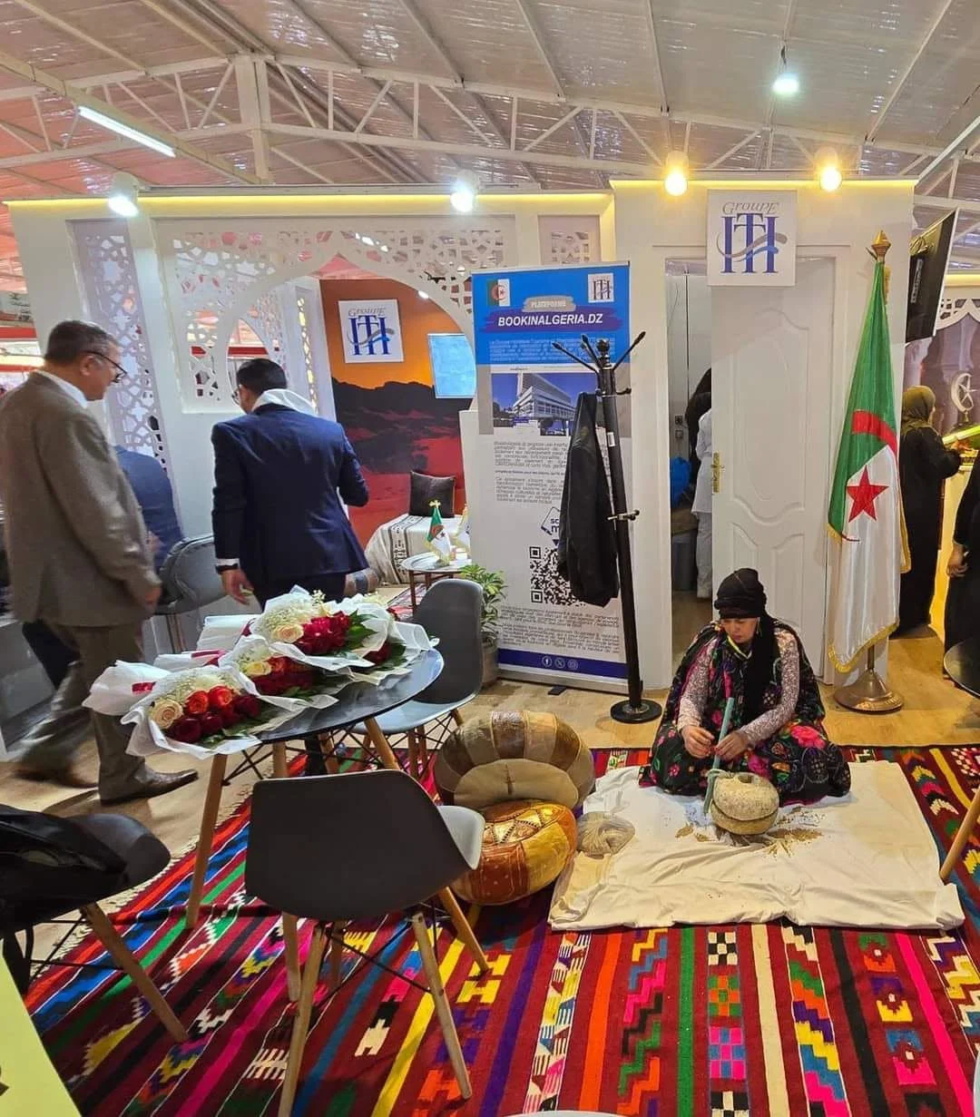 El salón del Diwan en el Festival Internacional de Turismo de las regiones áridas