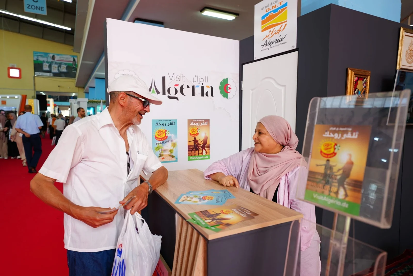 مشاركة الديوان في معرض الجزائر الدولي 2024