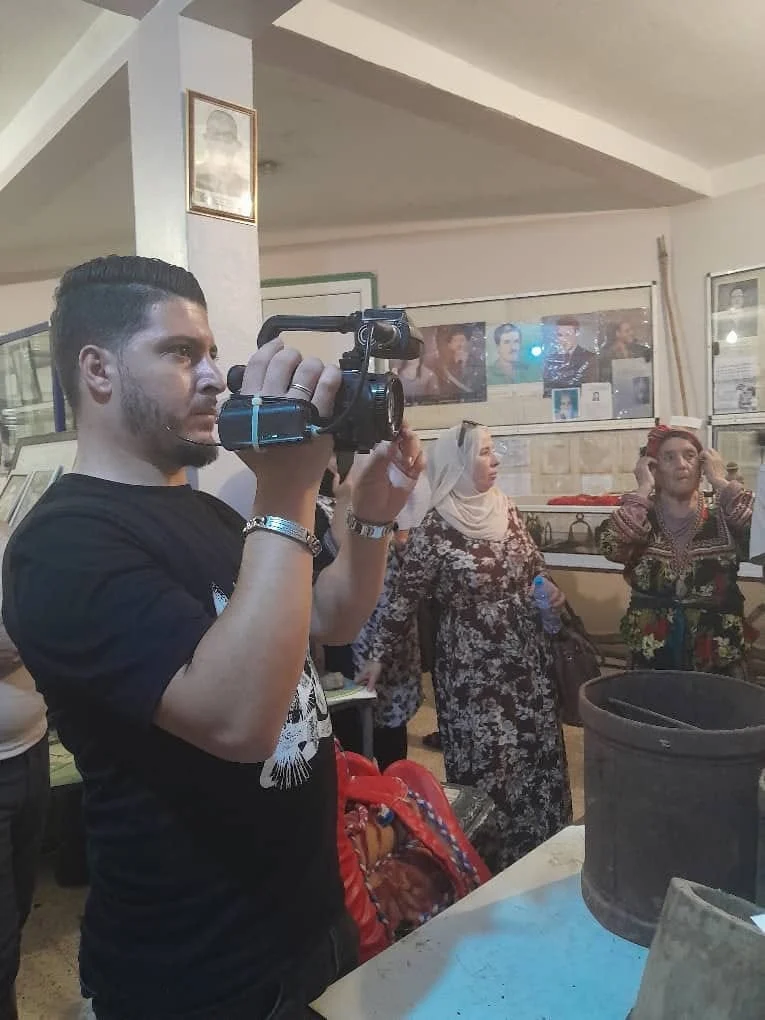 The journalists' trip to the historical village of Igil Emola