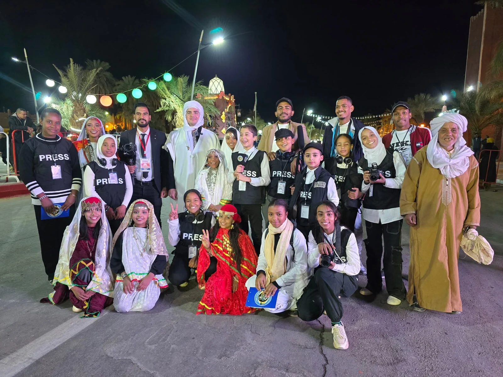Reportaje del club de periodistas jóvenes sobre las actividades del Festival de Téimimon