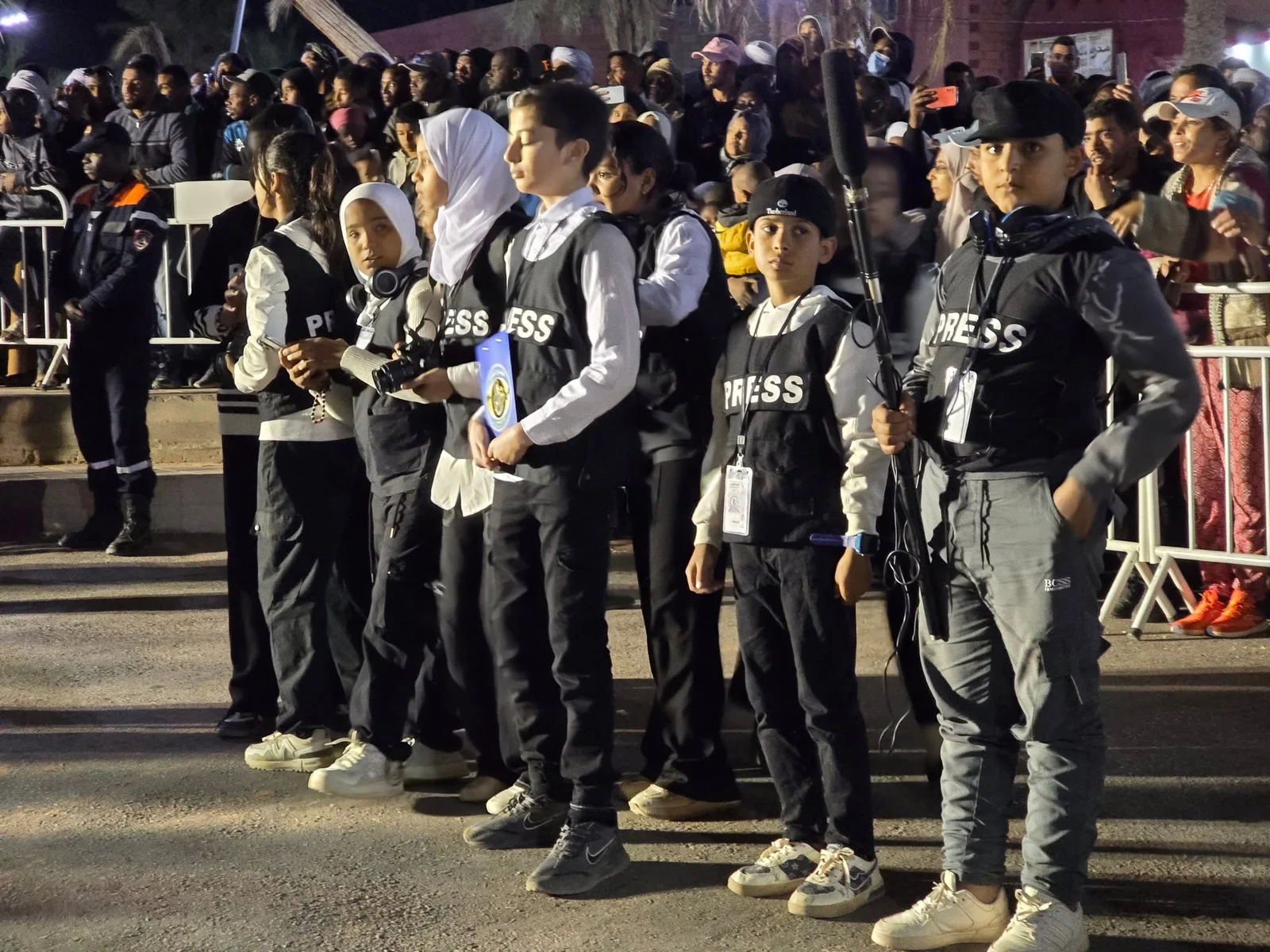 Reportaje del club de periodistas jóvenes sobre las actividades del Festival de Téimimon
