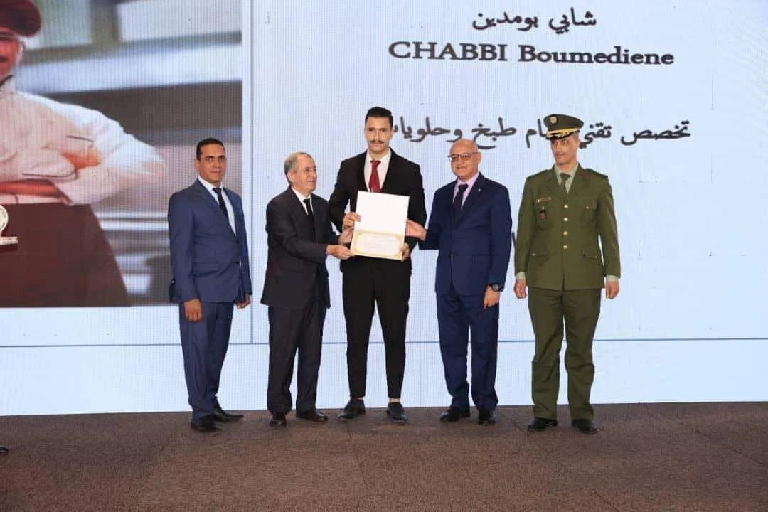 اختتام الموسم التكويني وتكريم خريجي مؤسسات السياحة والفندقة