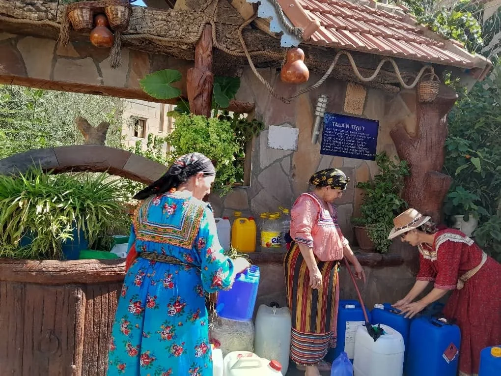 媒体行程圆满结束,艾利和詹特代表团访问蒂齐乌兹