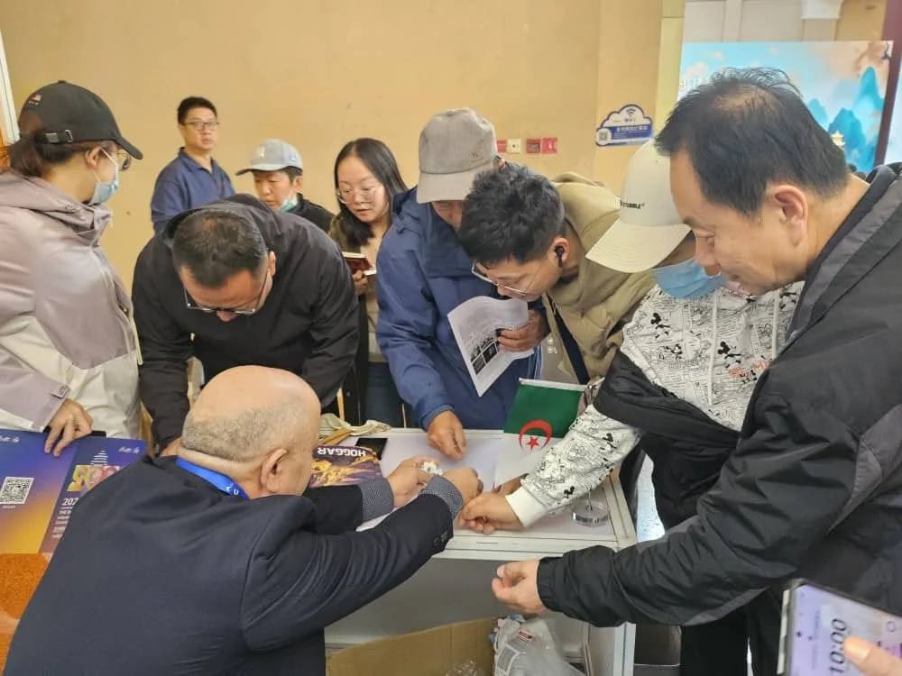 Segundo día de la participación de Argelia en el Museo de Consumo Cultural y Turístico en China
