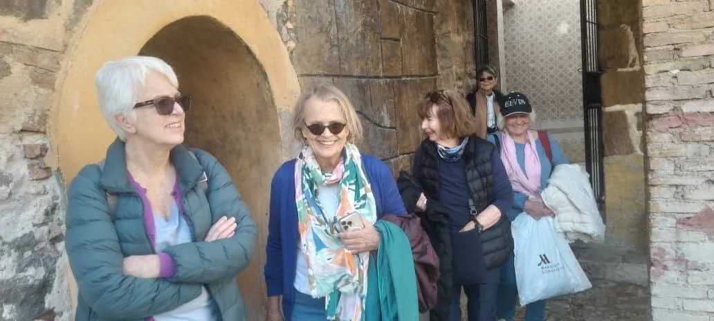 Accueil d’une délégation touristique australienne à Hammam Essalihine, à Khenchela