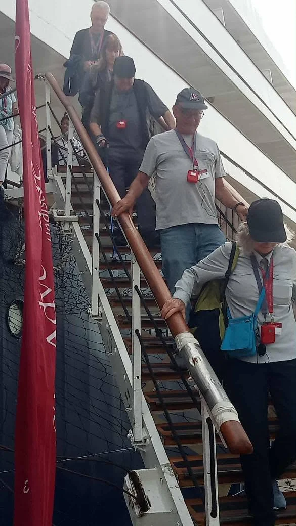 Arrivée d'un bateau touristique au port d'Alger