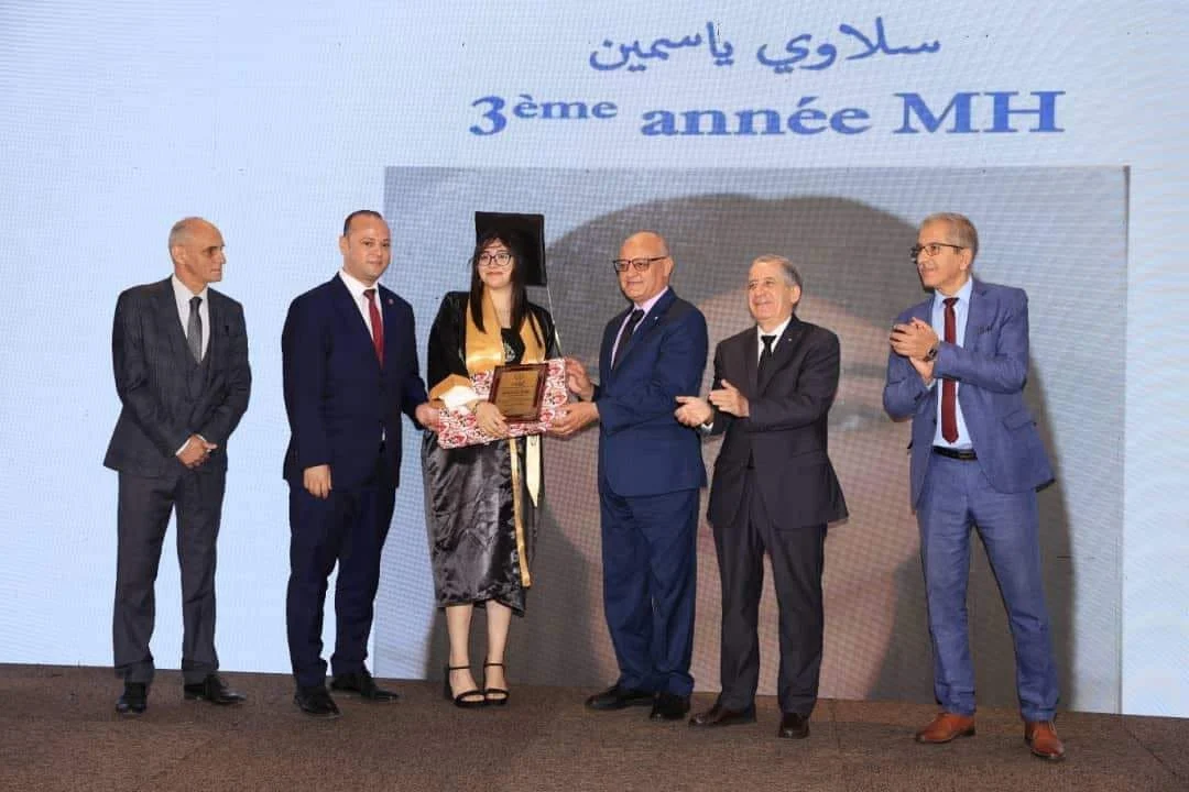 اختتام الموسم التكويني وتكريم خريجي مؤسسات السياحة والفندقة