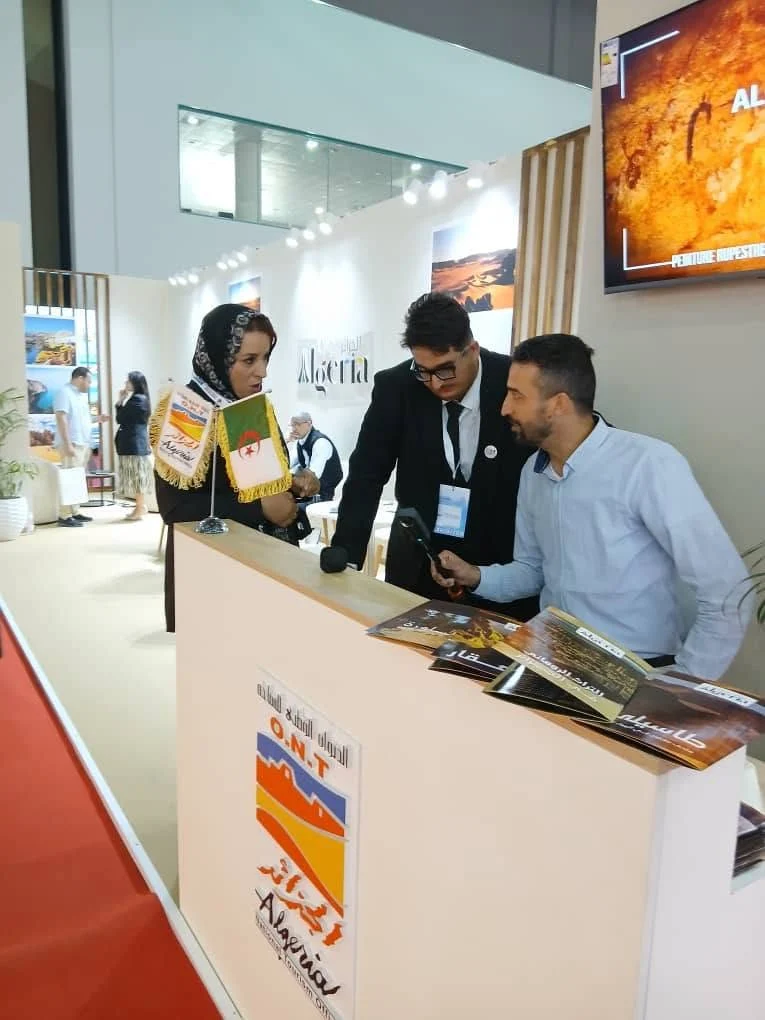 اليوم الثاني من مشاركة الديوان في صالون السياحة بوهران