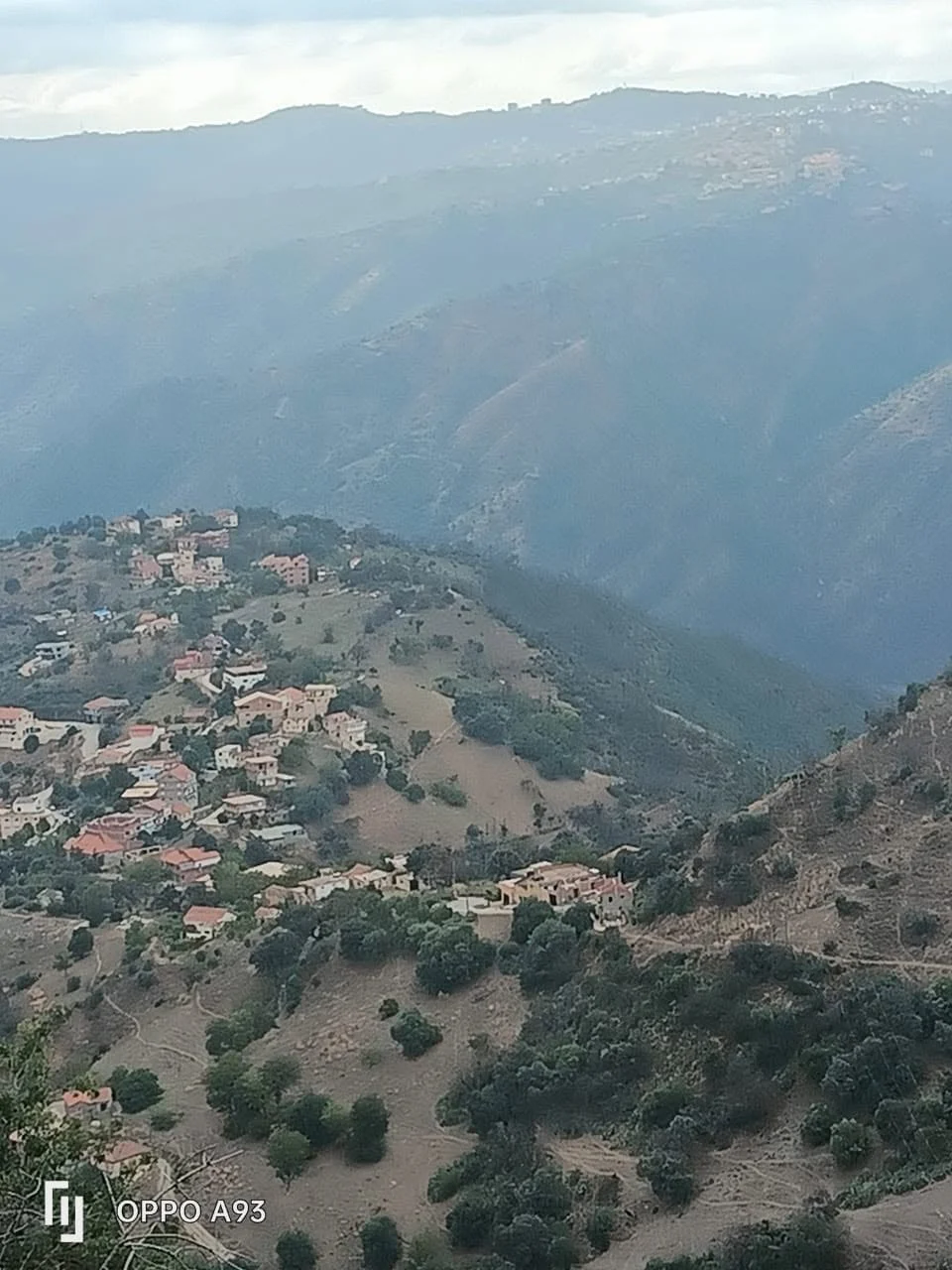 Voyage des journalistes à Ath Yenni et au village d’Ath Lahcen à Tizi Ouzou