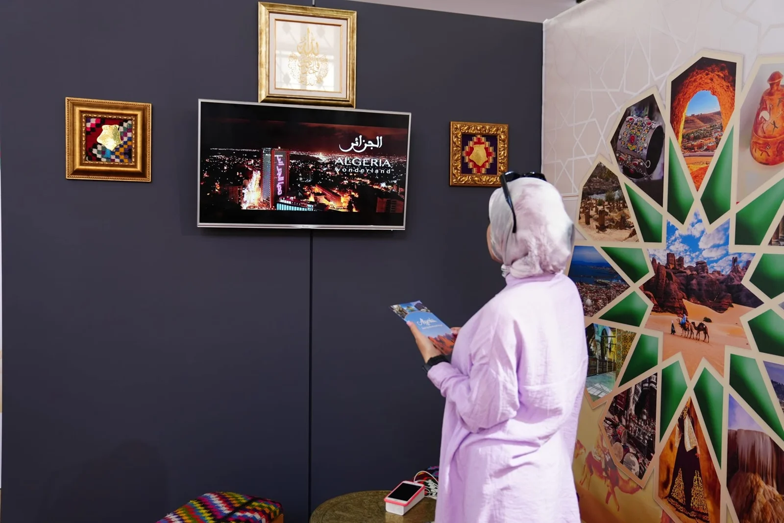 مشاركة الديوان في معرض الجزائر الدولي 2024