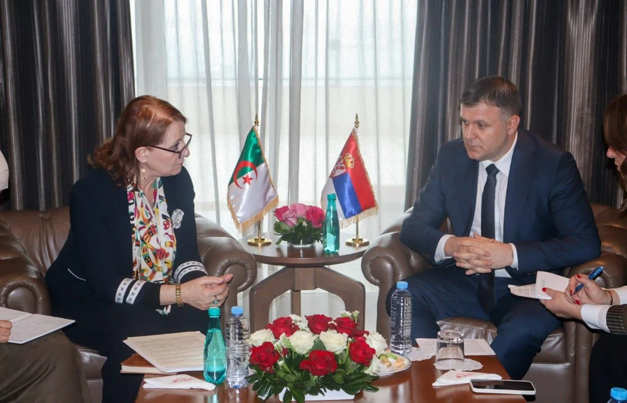 Reunión entre la ministra de Turismo y su homólogo serbio para fortalecer el cooperación turística