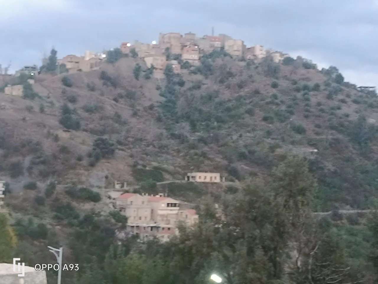 Voyage des journalistes à Ath Yenni et au village d’Ath Lahcen à Tizi Ouzou