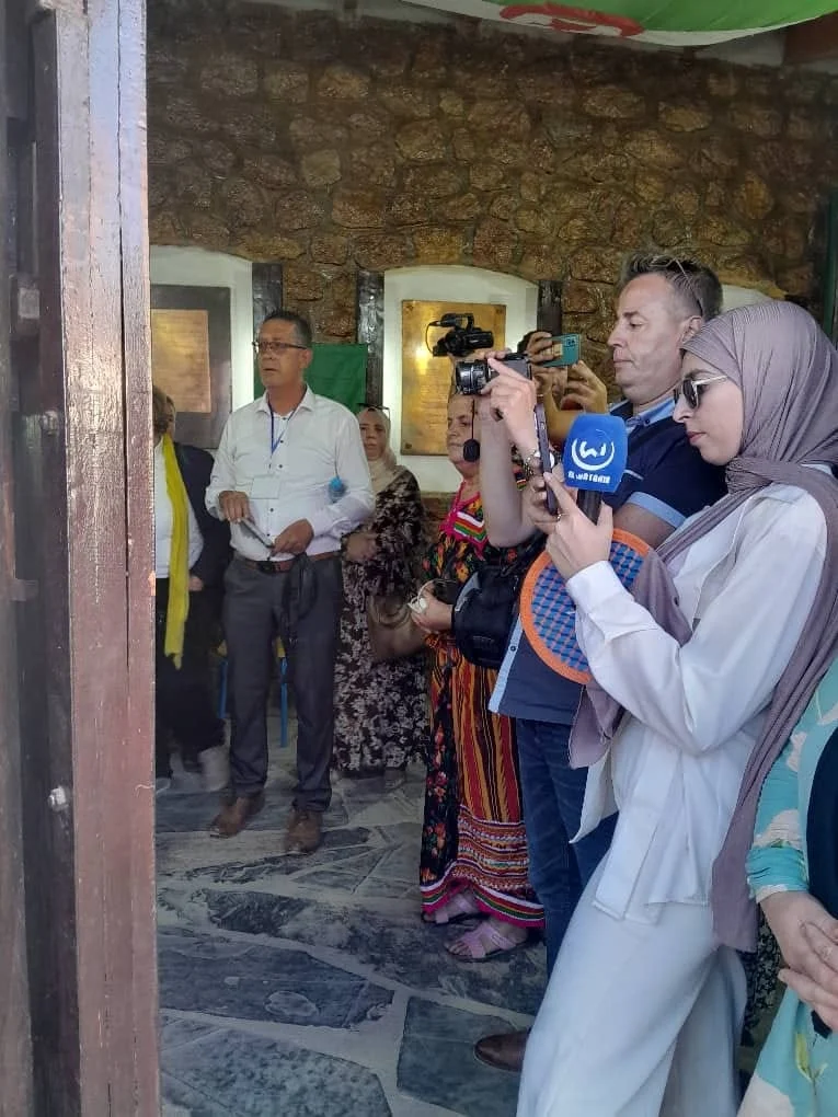 The journalists' trip to the historical village of Igil Emola