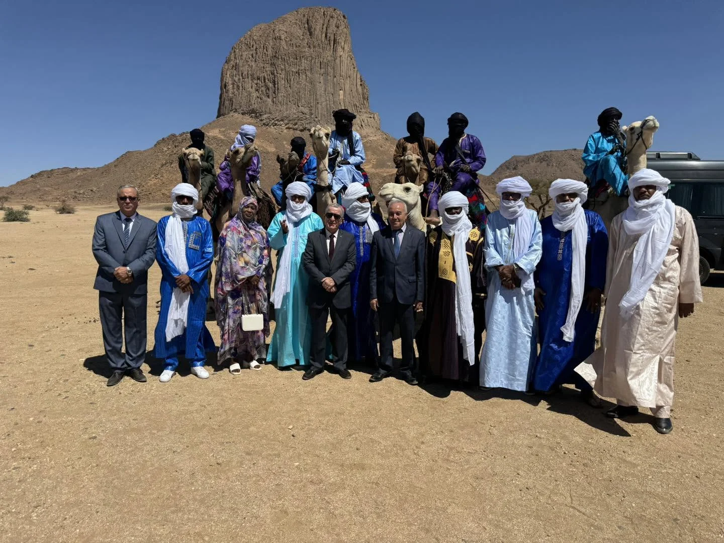 Inicio oficial del período de turismo de las regiones áridas 2024–2025 en Tamanrasset