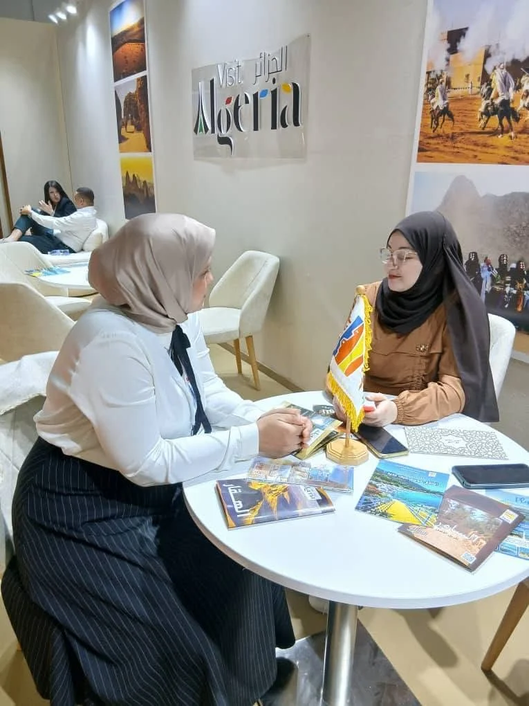 اليوم الثاني من مشاركة الديوان في صالون السياحة بوهران