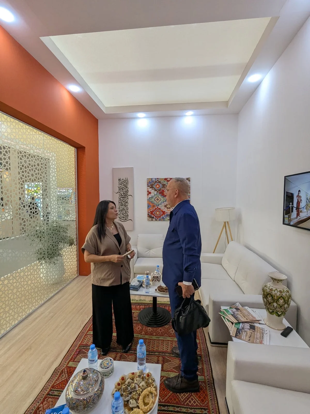زيارة حفيظ دراجي إلى جناح الديوان في SITEV 2025