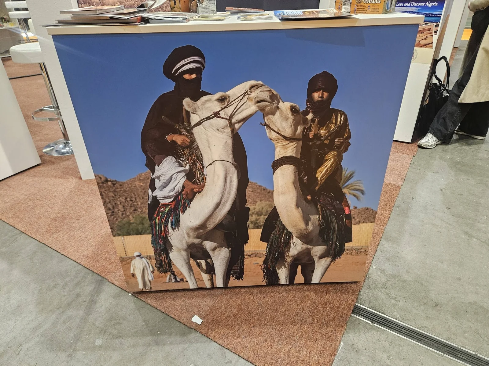 مشاركة سفارة الجزائر بلاهاي في افتتاح معرض أوتريخت للأسفار