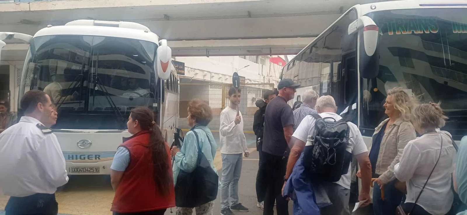 Arrivée du navire PONANT Le Mont d'Urville au port d'Alger