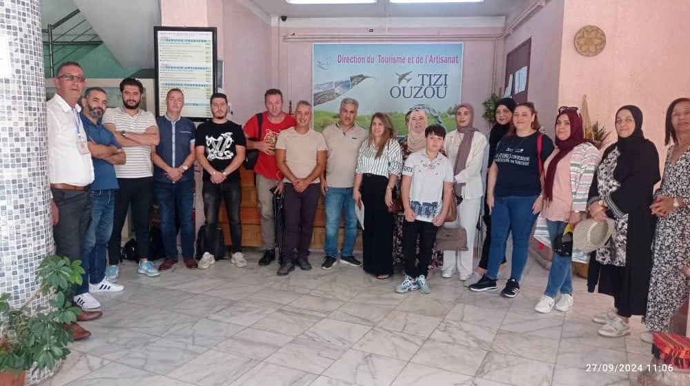 The journalists' trip to the historical village of Igil Emola