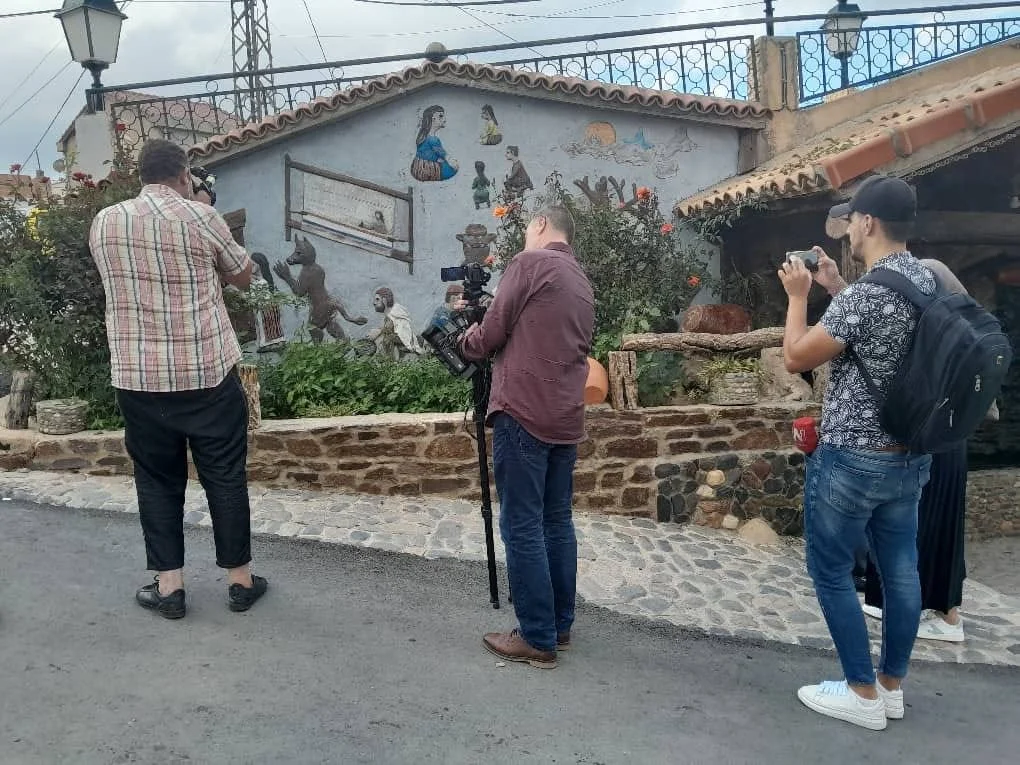 Voyage des journalistes à Ath Yenni et au village d’Ath Lahcen à Tizi Ouzou