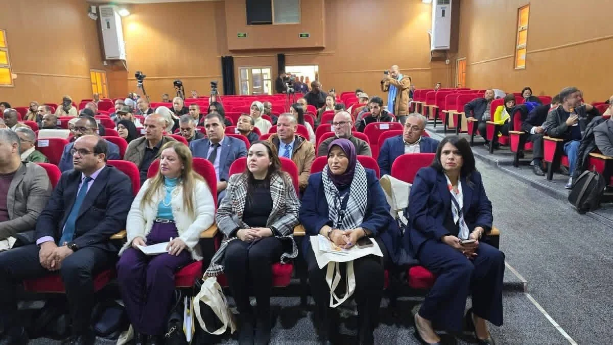 Lectures at the International Saharan Tourism Festival in the Malek Bennabi Hall